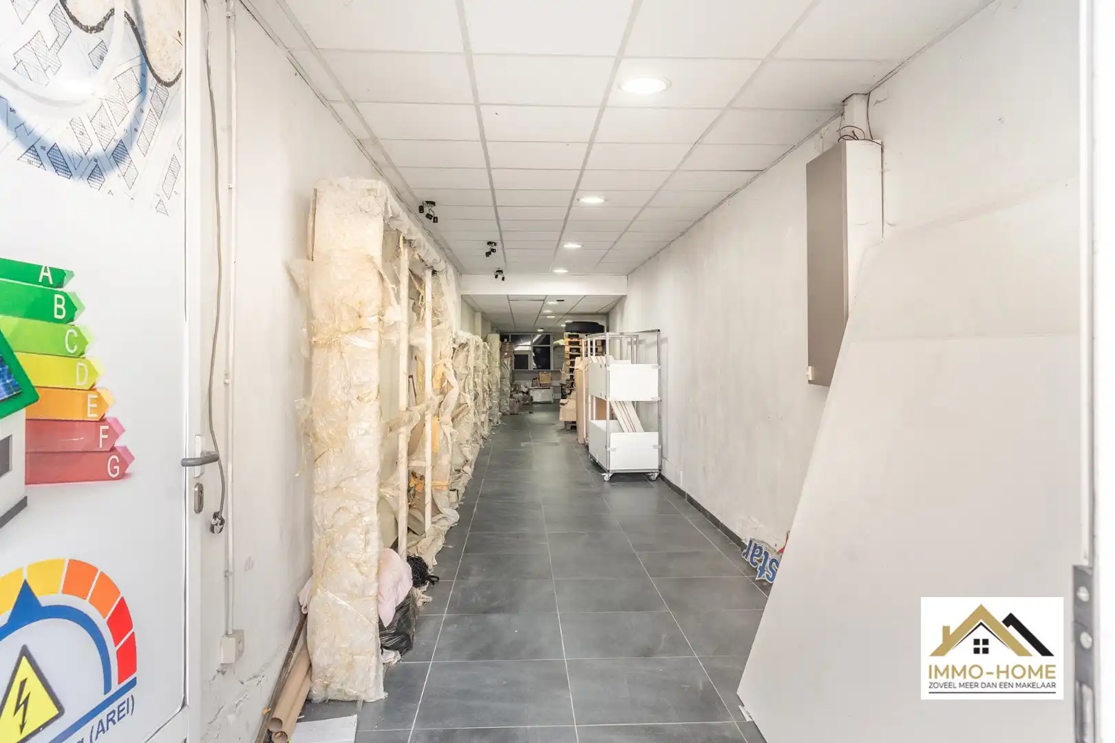 Ruim handelspand (497m2) voor verschillende doeleinden op toplocatie!  foto 7