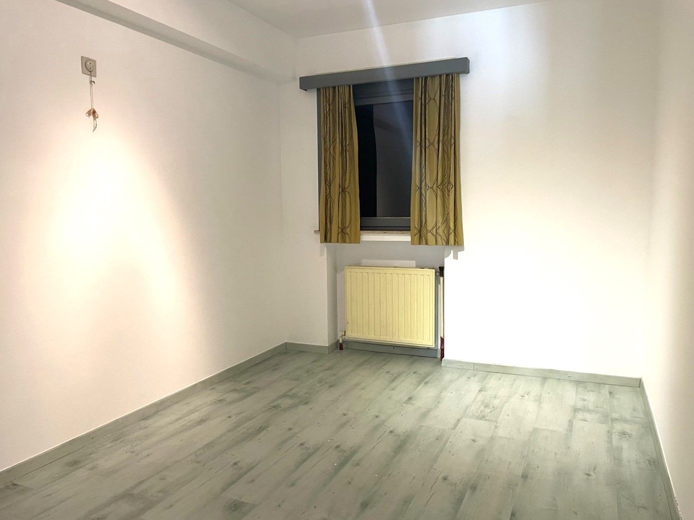 Gunstig gelegen appartement met één slaapkamer, ideaal voor renovatie foto 8