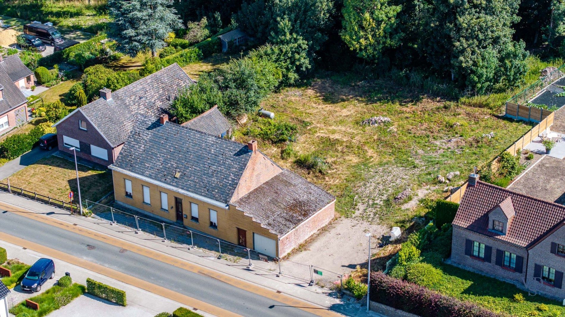 2 loten bouwgrond in hartje Dikkelvenne.  foto 2