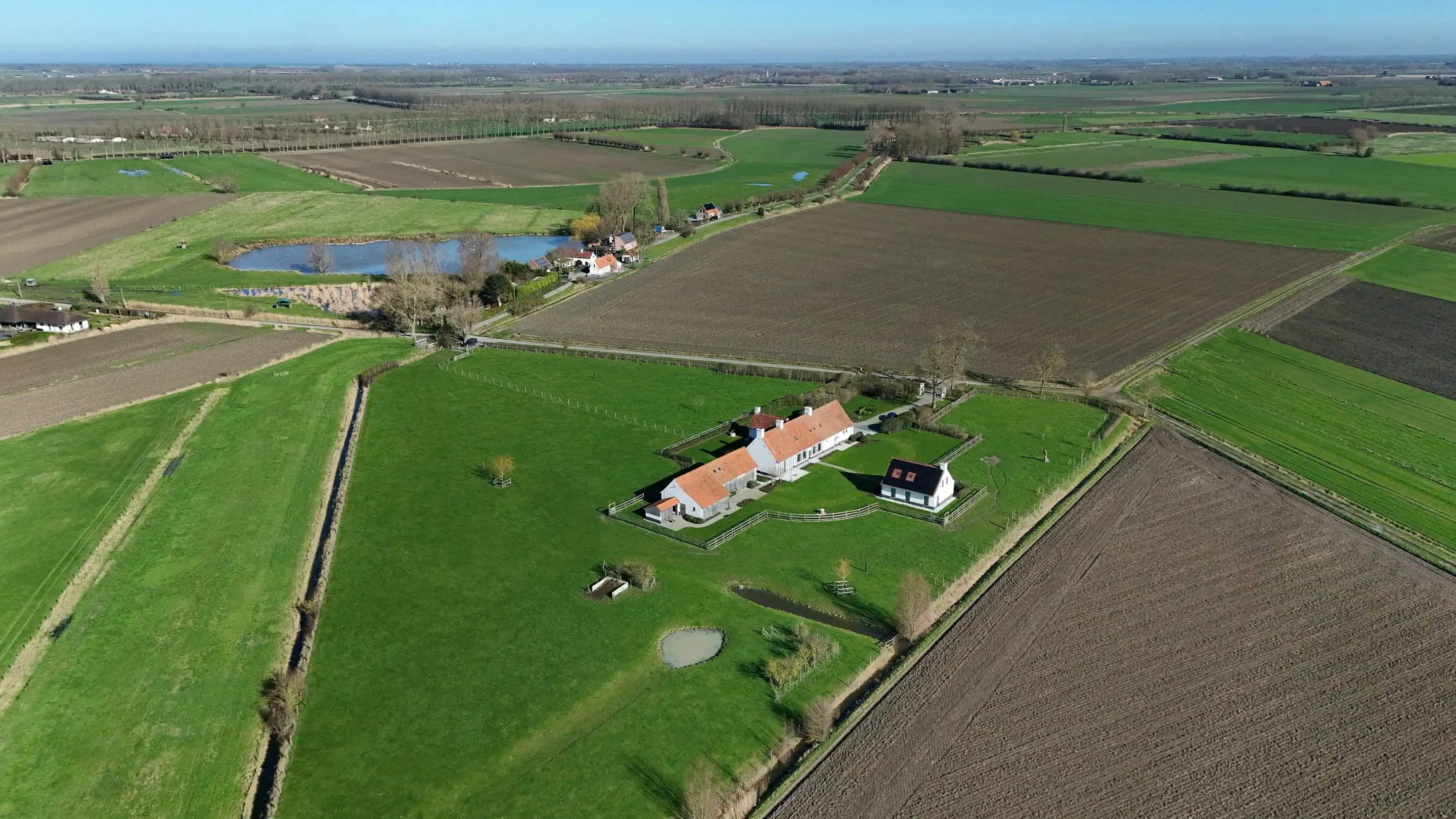  foto {{pictureIndex}}