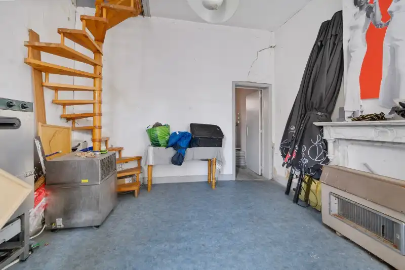 Uitzonderlijk en polyvalente pand ! foto 8