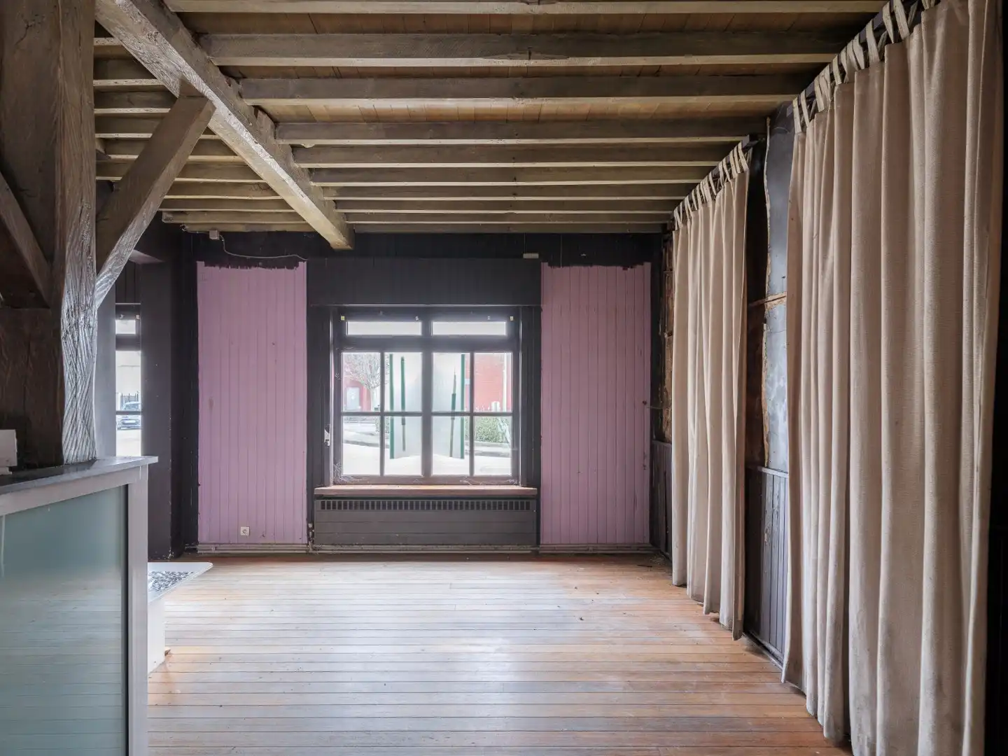 Ruime te renoveren handelszaak met feestzaal en woonmogelijkheid in Nazareth foto 8