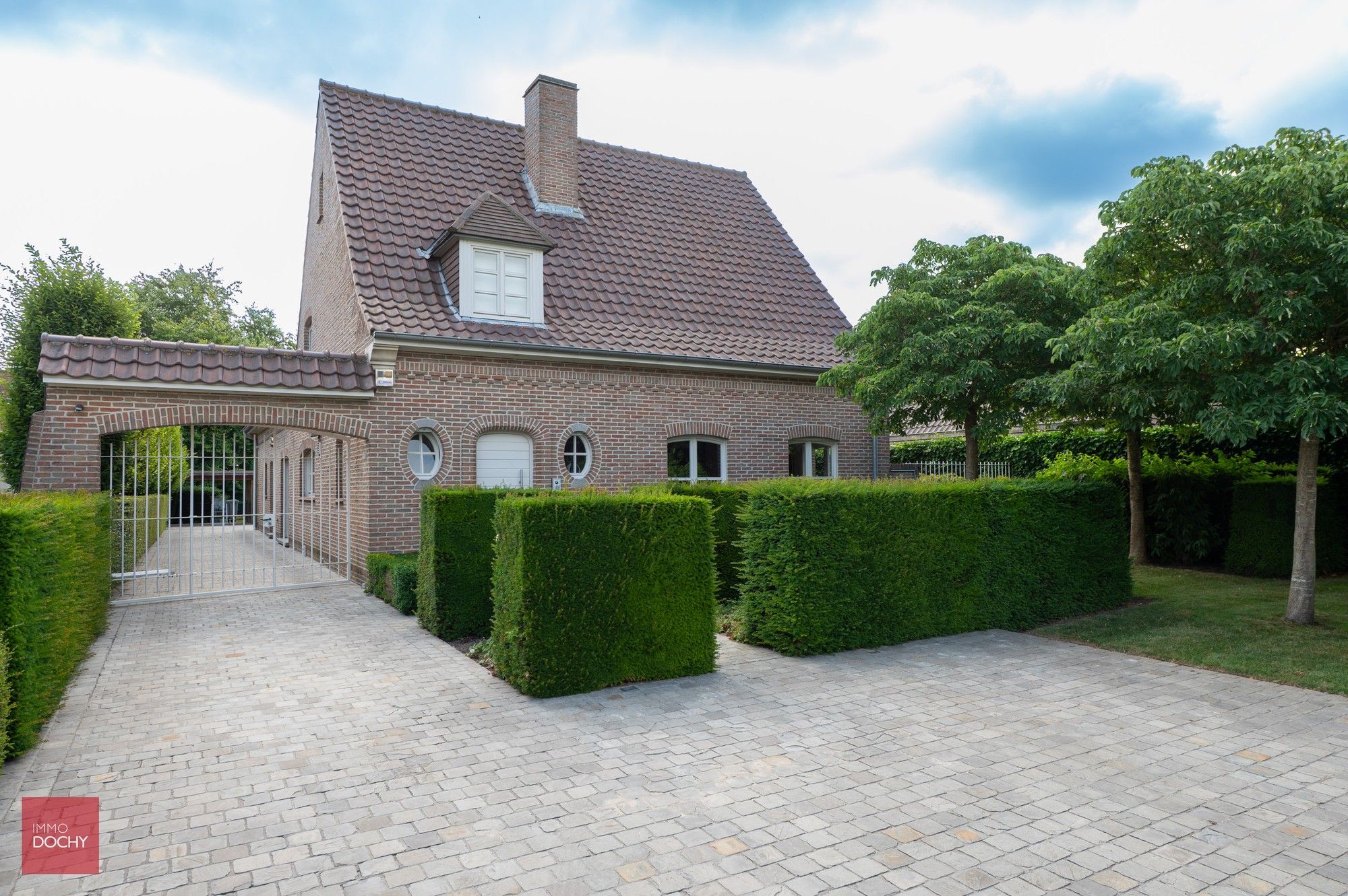 Verzorgde villa in doodlopende residentiële straat | centrum foto 18