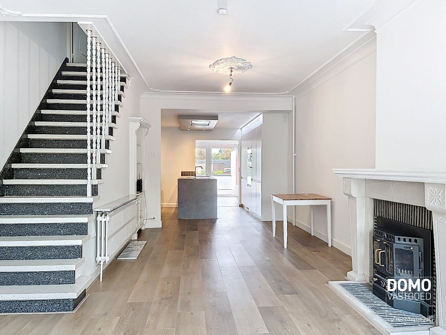 RECENT GERENOVEERDE WONING TE HUUR OP WANDELAFSTAND VAN HET CENTRUM VAN HASSELT foto 9