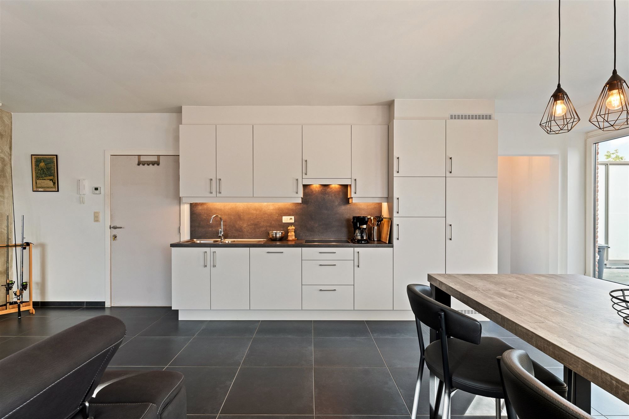 RECENT, ENERGIEZUINIG APPARTEMENT MET LIFT EN GARAGE! foto 10