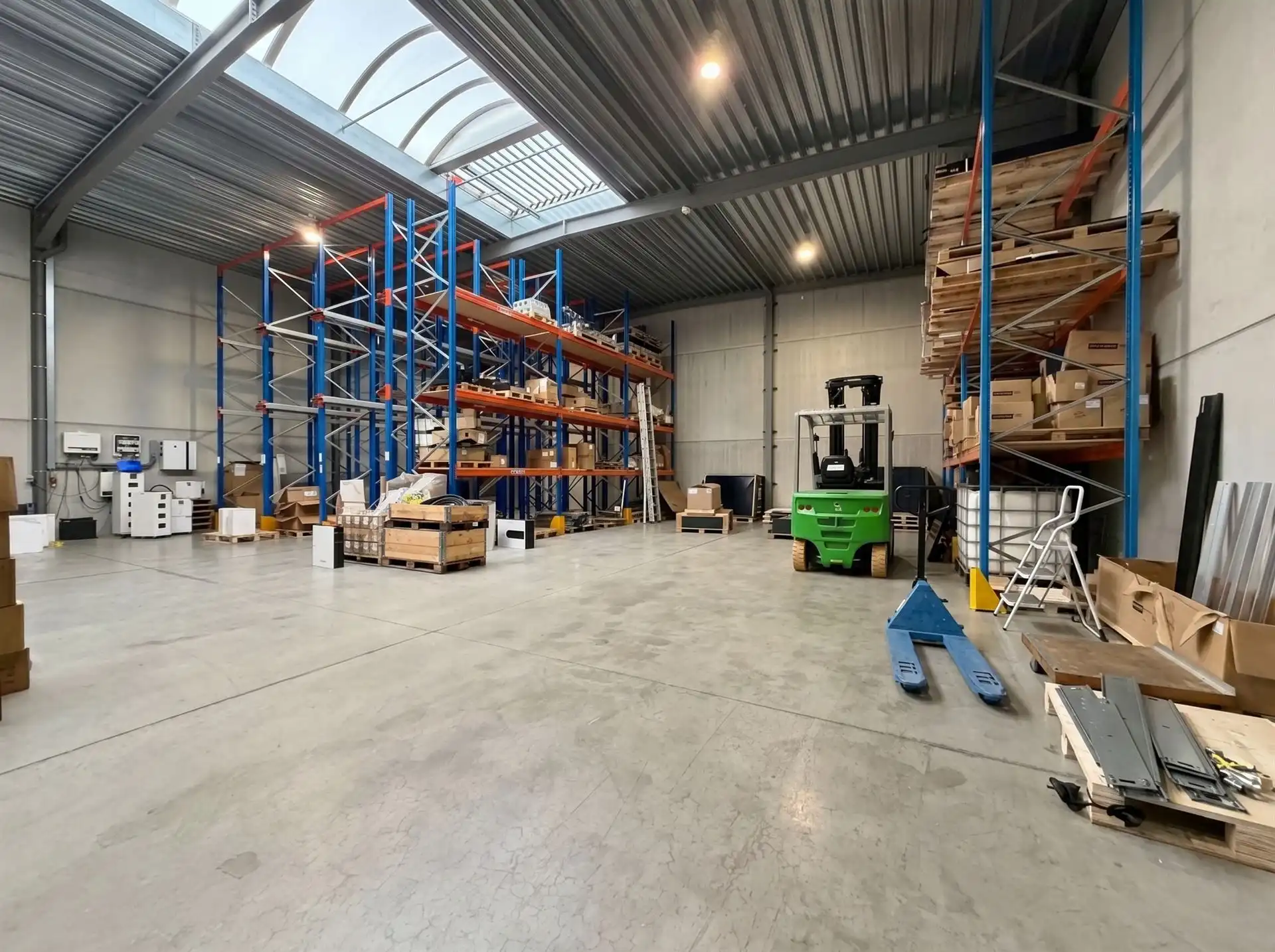 Instapklare KMO-unit op toplocatie – vandaag starten zonder zorgen foto 8