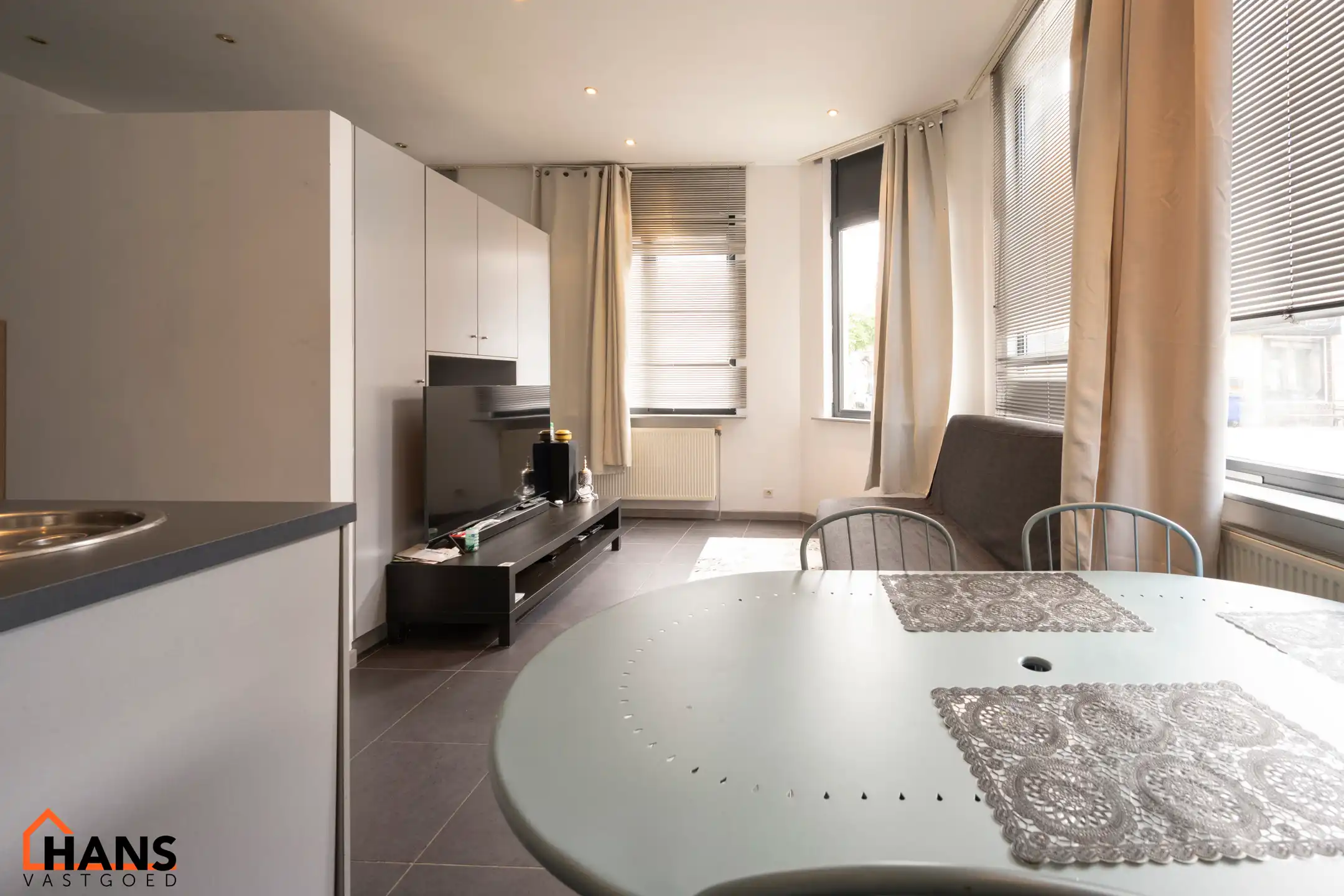 Knus éénslaapkamerappartement nabij Harmonie foto 2