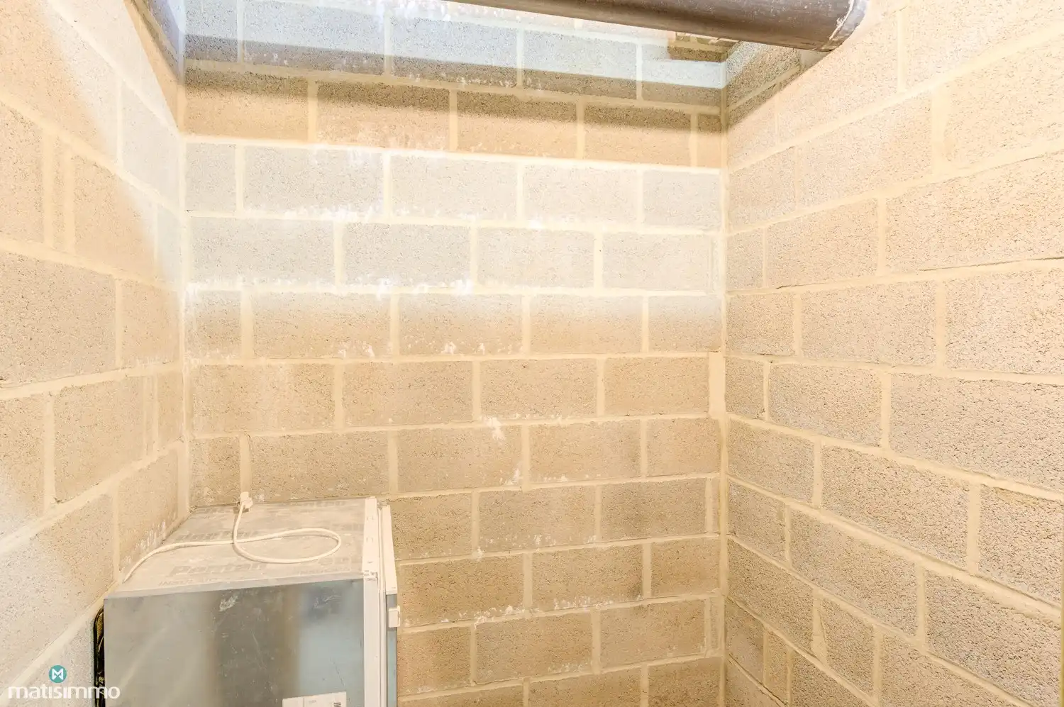 DUPLEXAPPARTEMENT MET AUTOSTAANPLAATS, GARAGEBOX EN KELDERBERGING NABIJ CENTRUM BILZEN foto 23