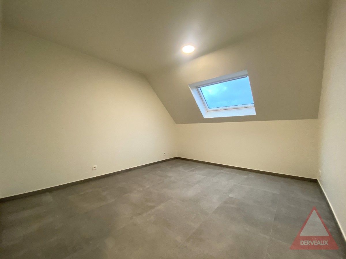 Zonnebeke – Nieuwbouwwoning met garage en 2 parkeerplaatsen foto 9