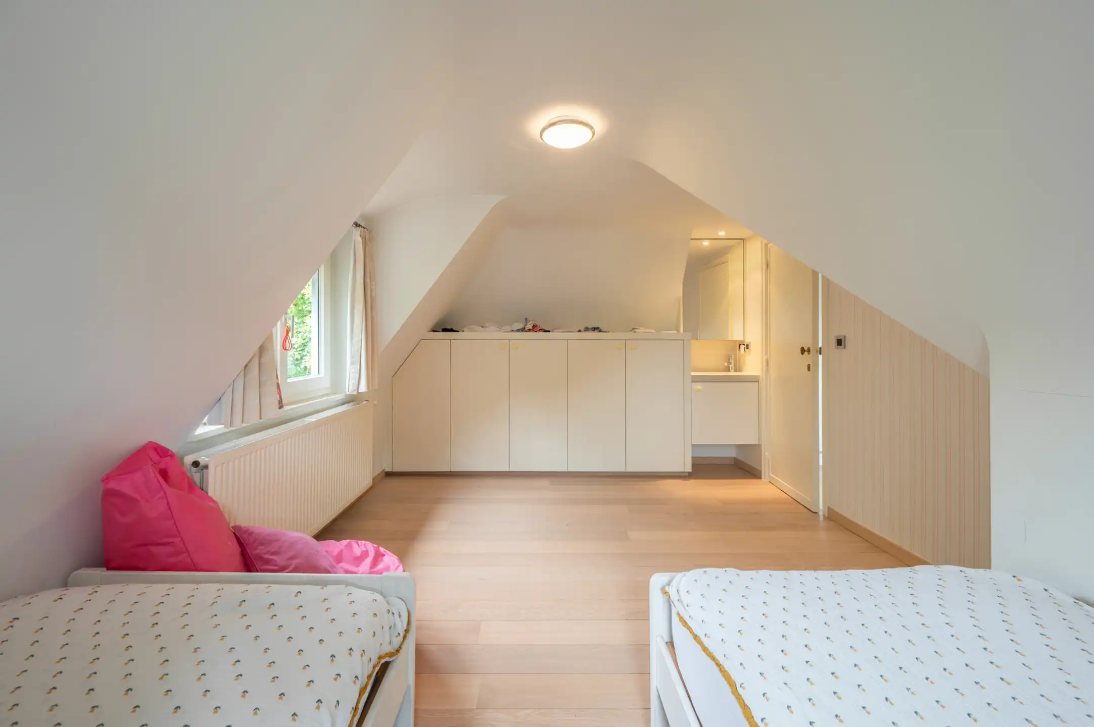 Uitzonderlijke koppelvilla op absolute topligging in hartje Zoute foto 15