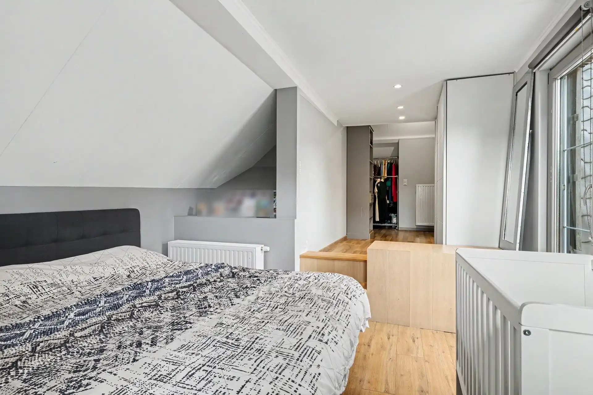 Instapklare woning met 2 slaapkamers en garage vlak bij het centrum van Stekene foto 21