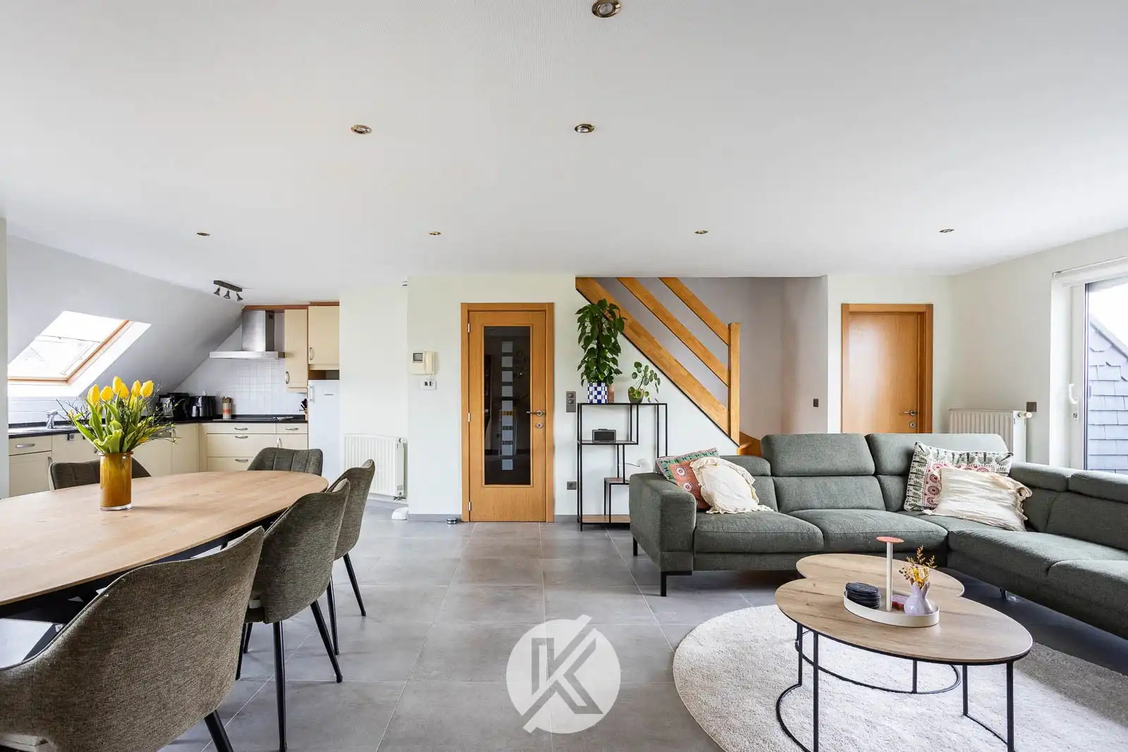 Sfeervol duplexappartement met twee terrassen foto 7