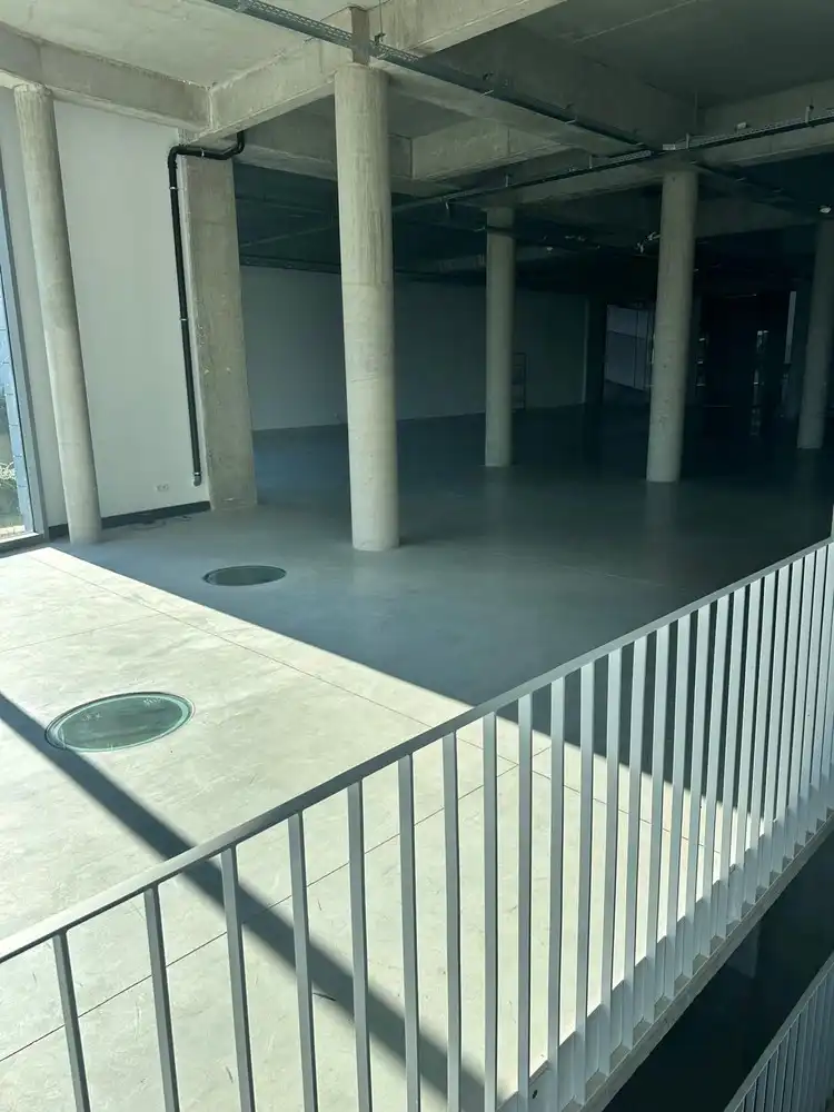 799m² Kantoren/showroom foto 11