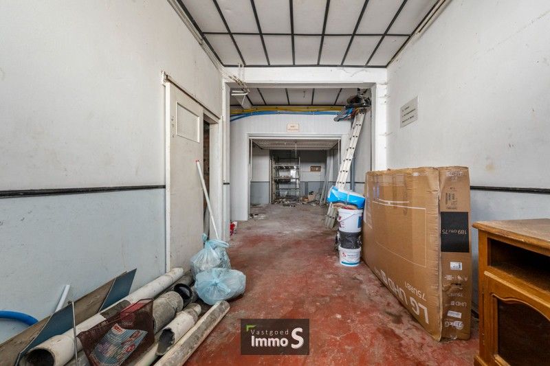 Opbrengsteigendom met 2 entiteiten en garage te Oostende foto 16