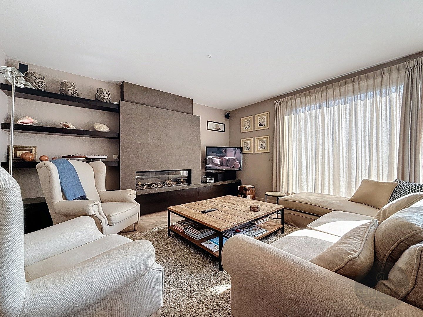 PENTHOUSE met prachtig terras!  foto 3