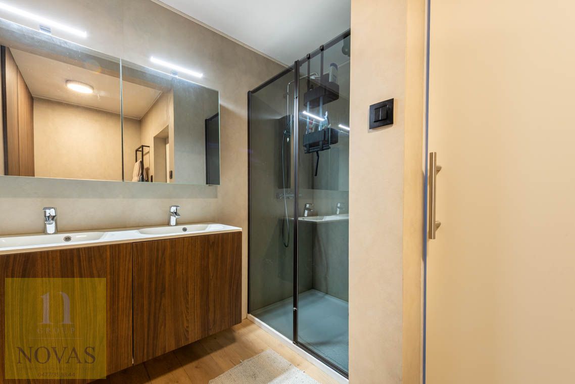 Gezellige woning met 3 slaapkamers, fijne woonkamer en diepe tuin foto 14