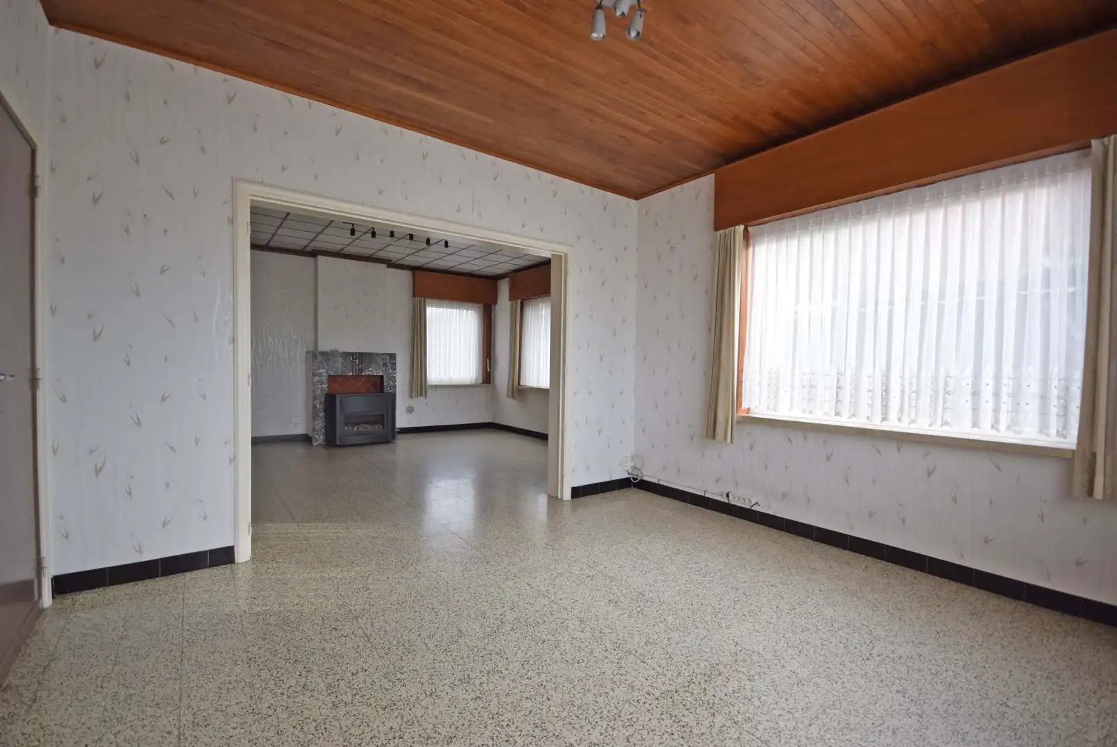 Charmante burgerwoning met authentieke uitstraling en vlotte bereikbaarheid te huur in Ardooie foto 4