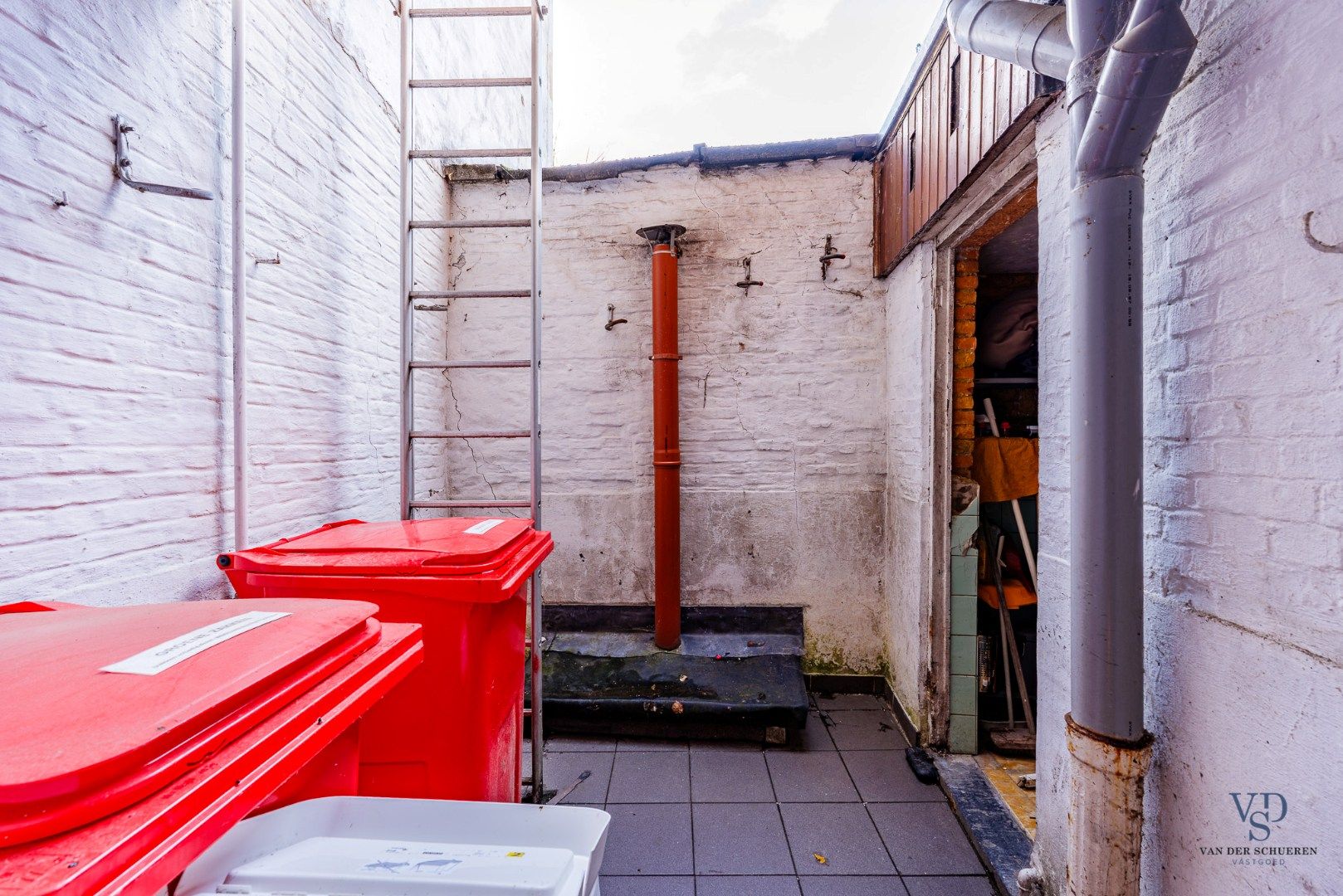 Herenhuis met 7 vergunde studentenkamers. foto 33