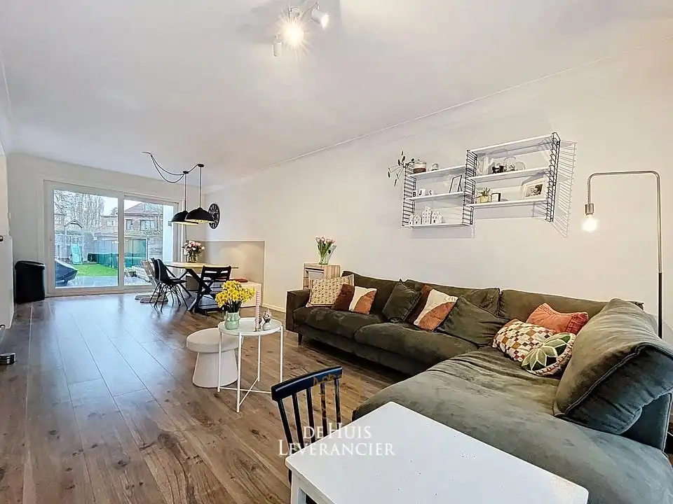 B&B Moment ELSDONK: Stijlvol gerenoveerde gezinswoning met 4 slpks en tuin, EPC Label B foto 7