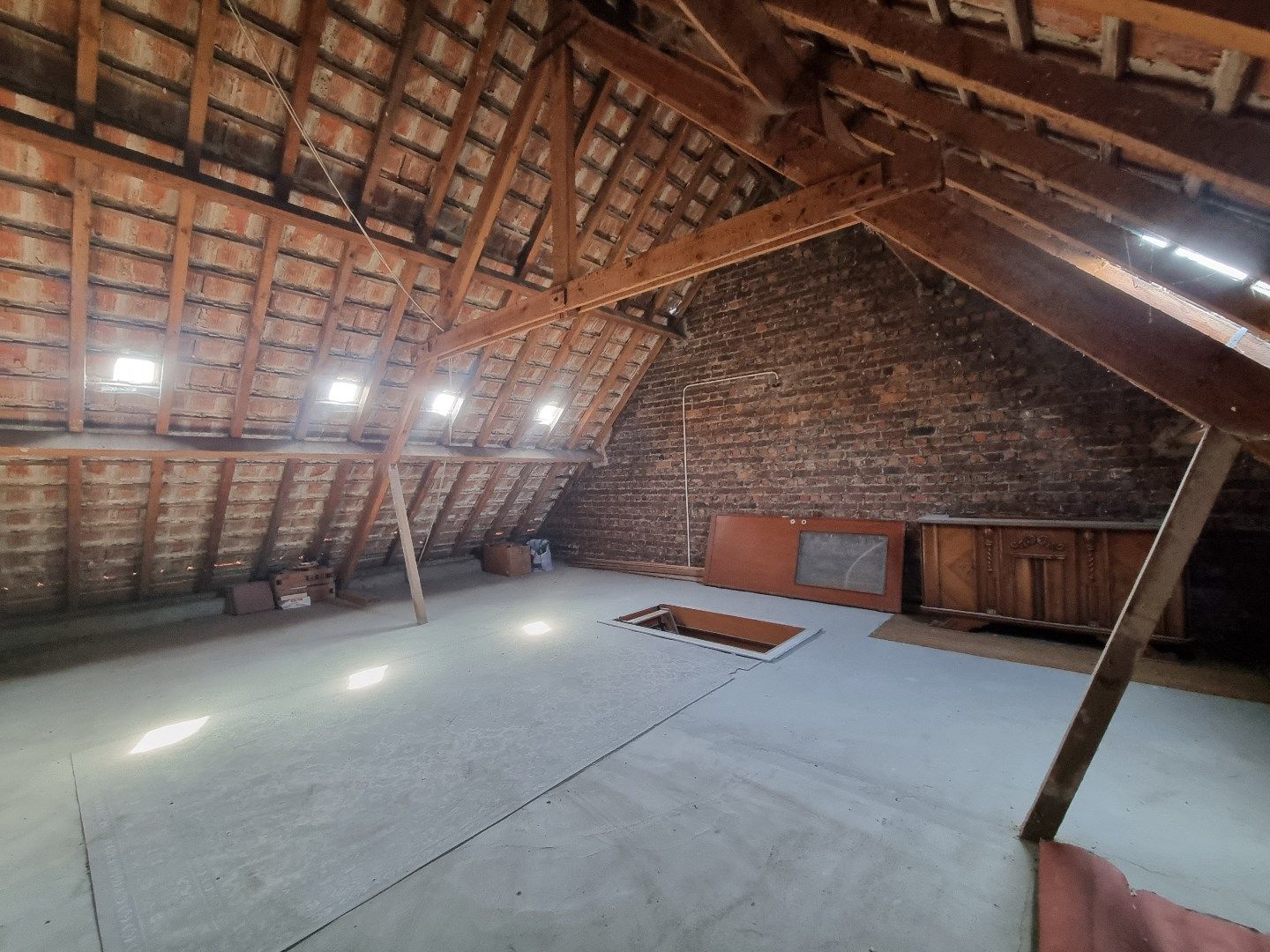 Goed onderhouden, robuuste ééngezinswoning met zonnige stadstuin in Heist foto 20