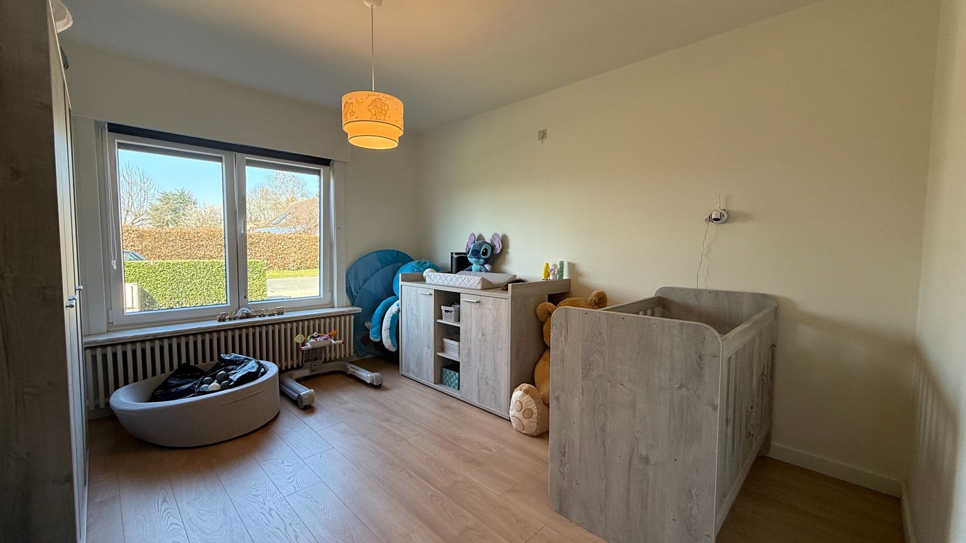 Recent gerenoveerde woning op perceel van 750m² te huur in Zulte!  foto 10