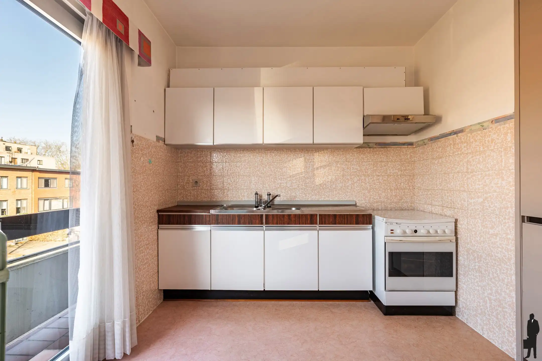 Lichtrijk appartement met 2 slaapkamers, terras én garage foto 4