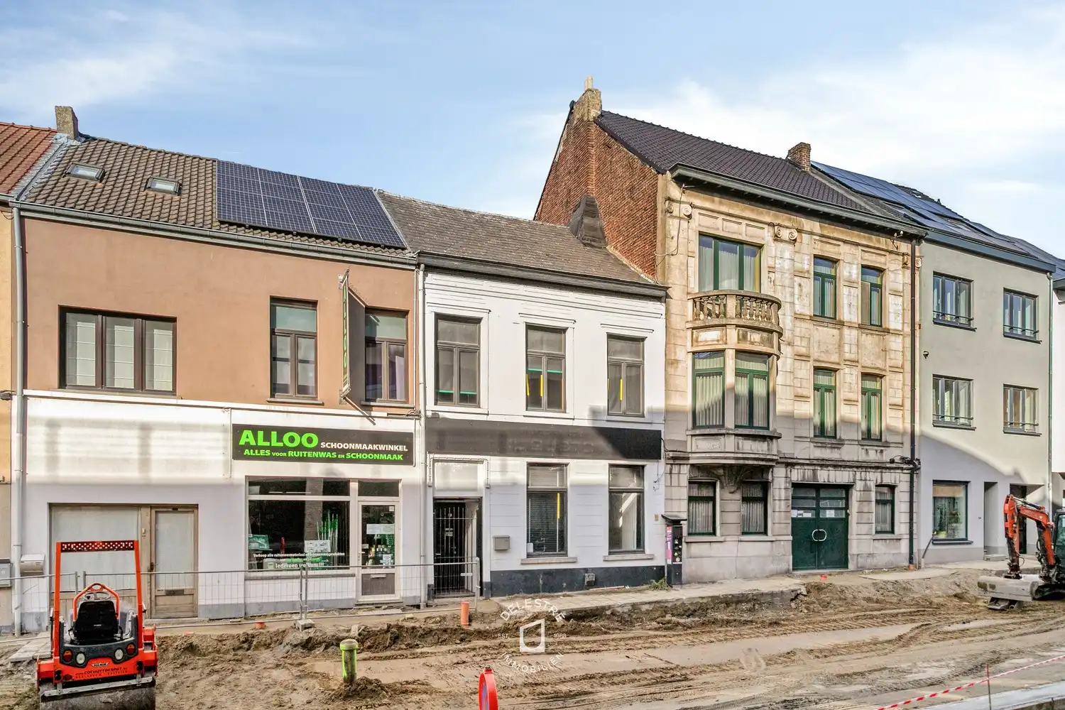 Veelzijdig renovatie- of herbestemmingsproject met zonnige stadstuin in vernieuwde Gentsestraat foto 5