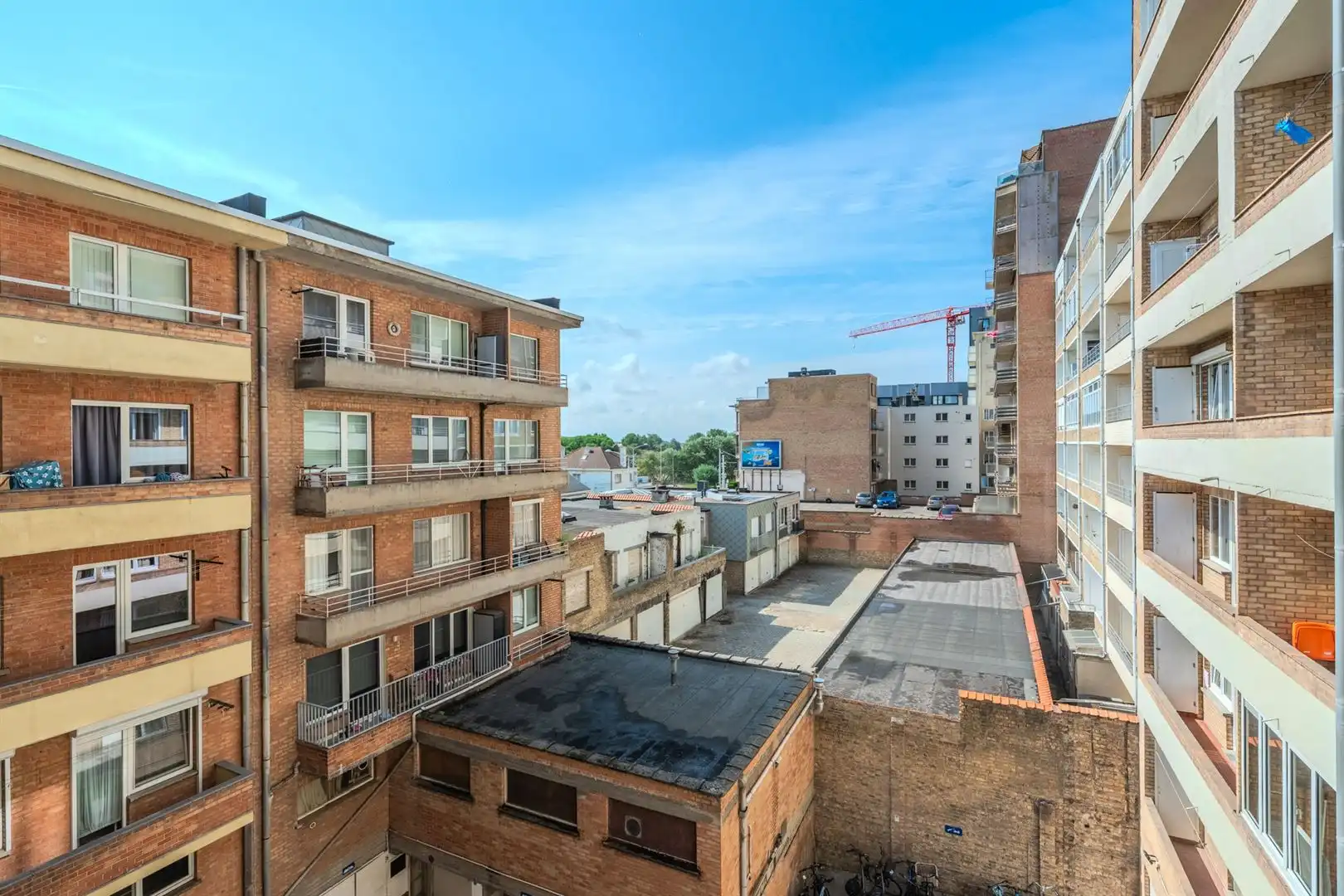 Ruim appartement met lateraal zeezicht in Residentie Rapallo foto 17