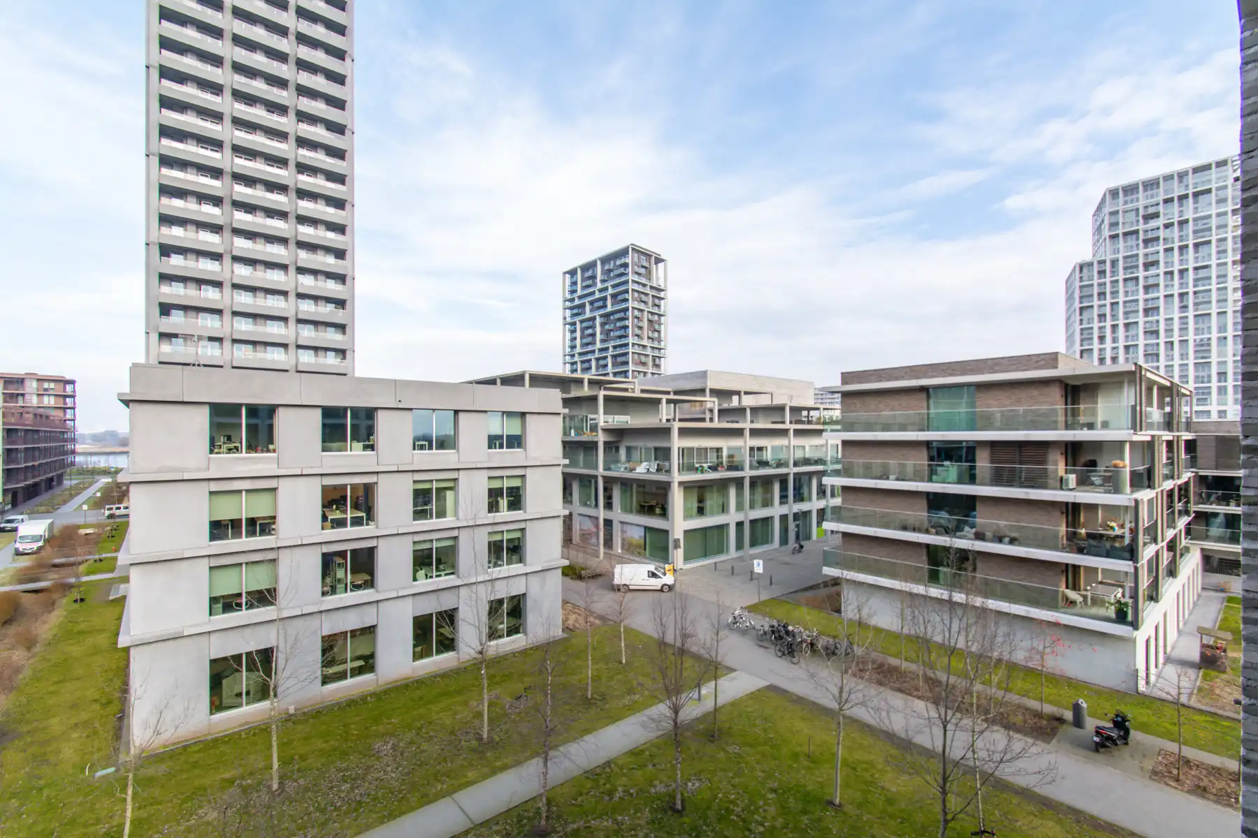 Prachtige 2 slaapkamers appartement met parkzicht foto 6