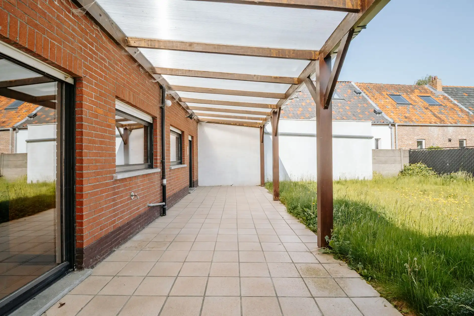 Verrassend ruime woning met grote tuin in centrum Vremde. foto 16