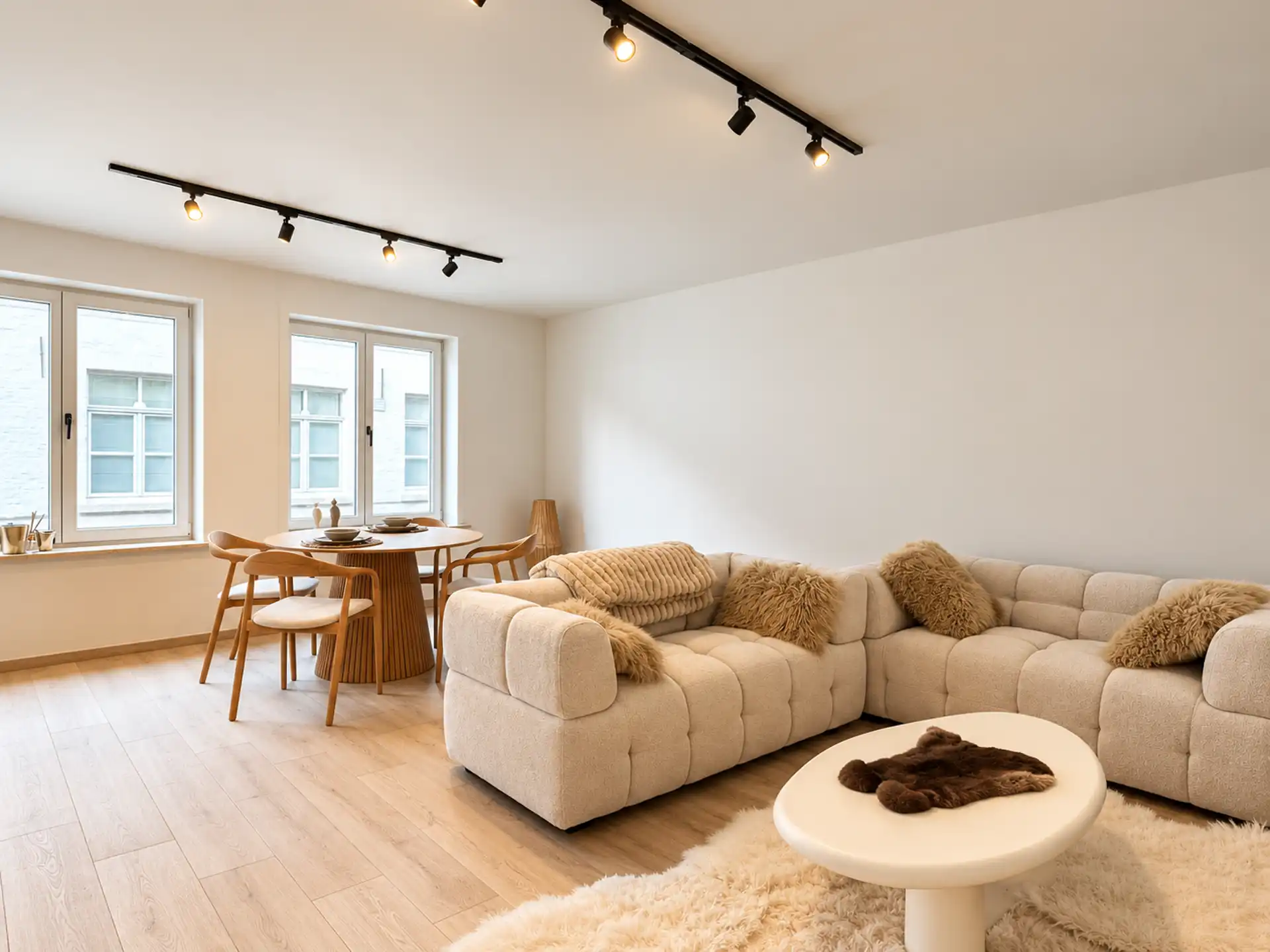 Gerenoveerd appartement met EPC A in hartje Brugge foto 2
