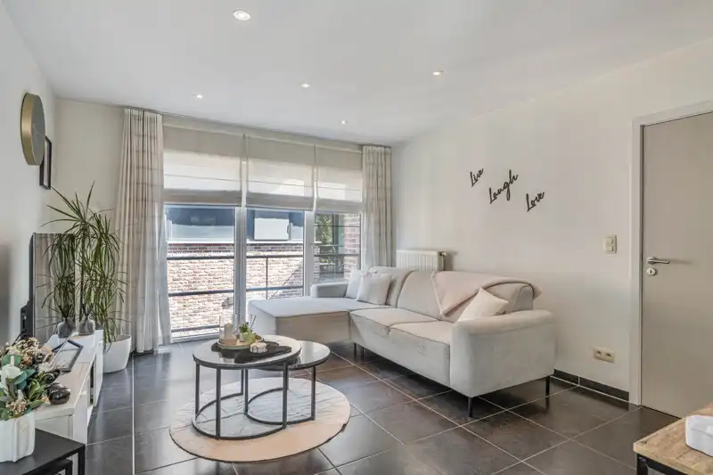 Zeer rustig en energiezuinig appartement met autostaanplaats en berging foto 6