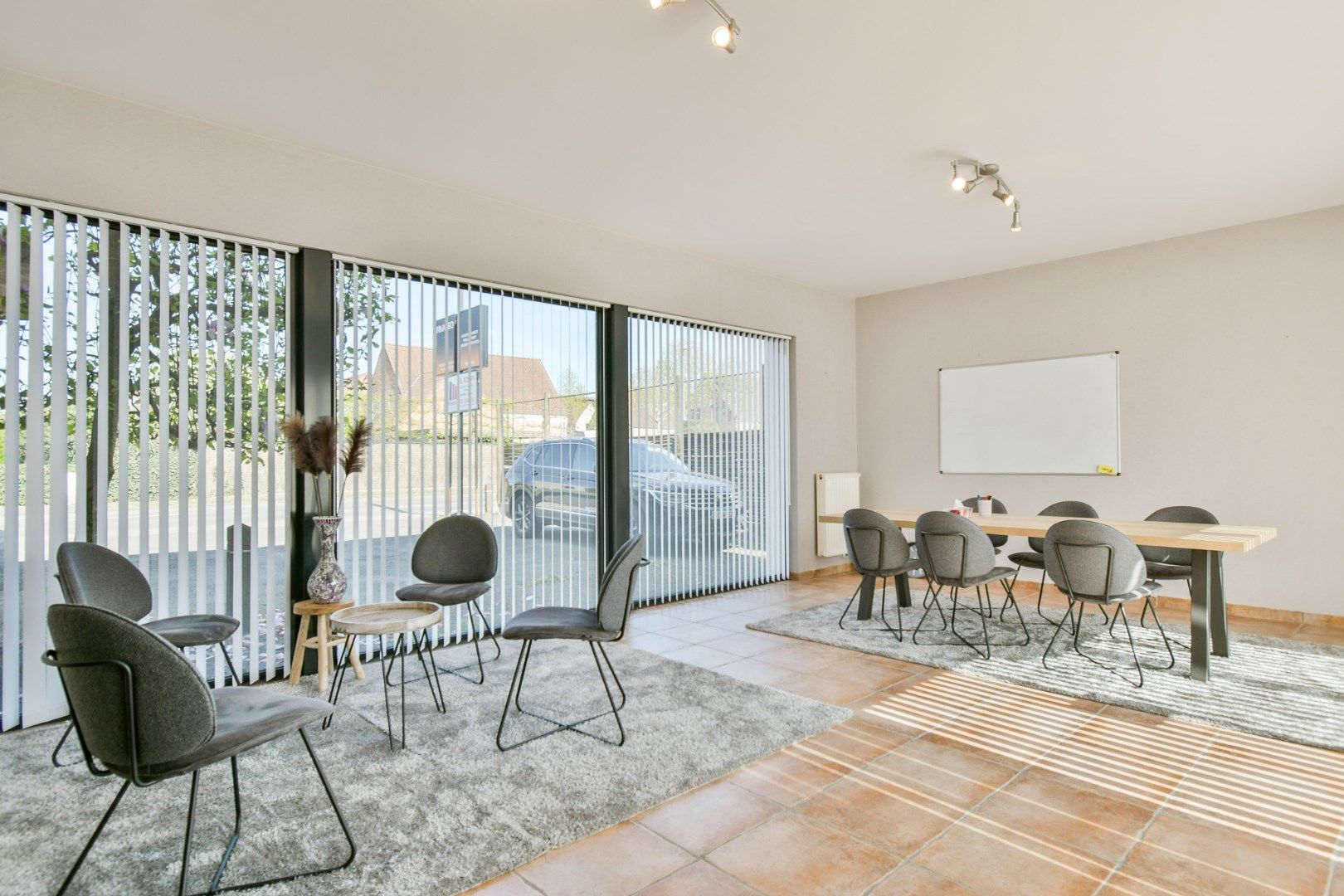 Wonen én werken op toplocatie in Oostkamp! foto 8