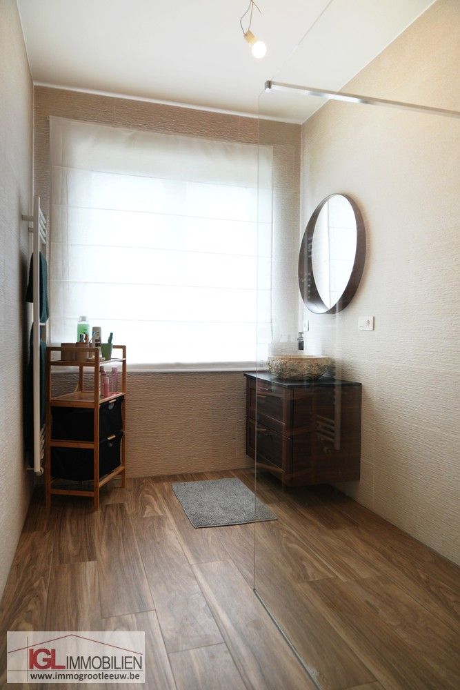 Gerenoveerde woning in Ruisbroek foto 9