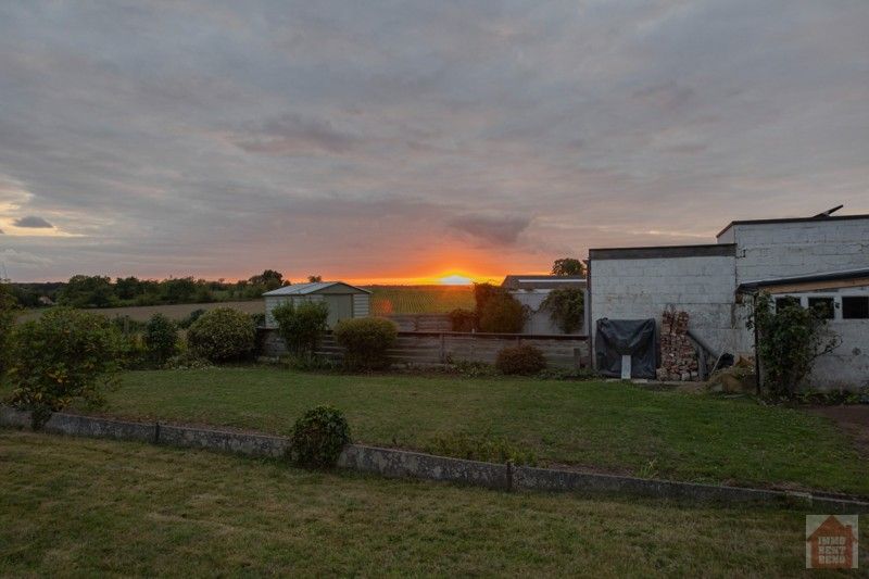 Leuke instapklare woning met 3 slaapkamers en tuin foto {{pictureIndex}}