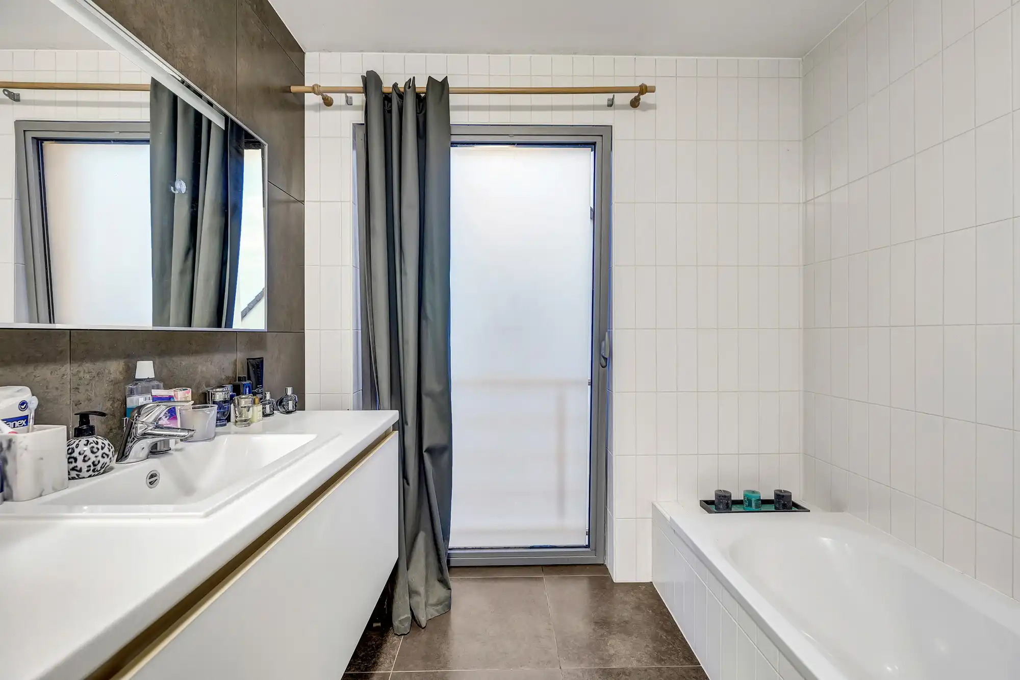 Instapklaar appartement met twee slaapkamers in Welle foto 8