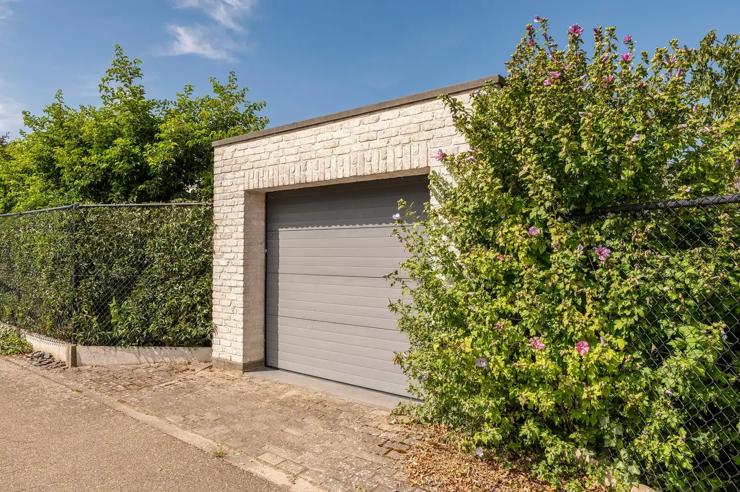 PRACHTIG GELEGEN WONING VLAK BIJ CENTRUM BONHEIDEN foto 32