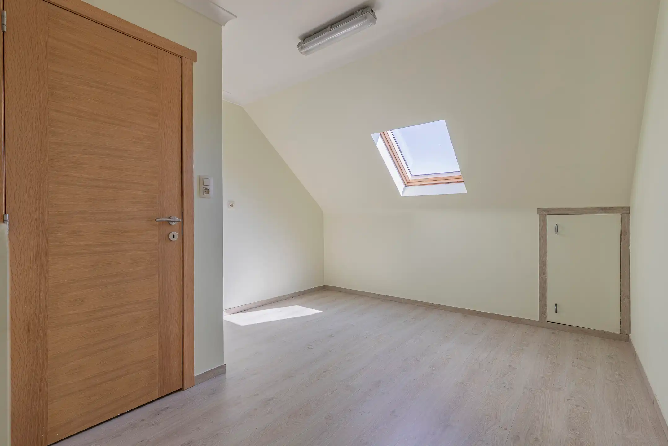 ZOTTEGEM - Recent gerenoveerde woning op toplocatie! foto 20