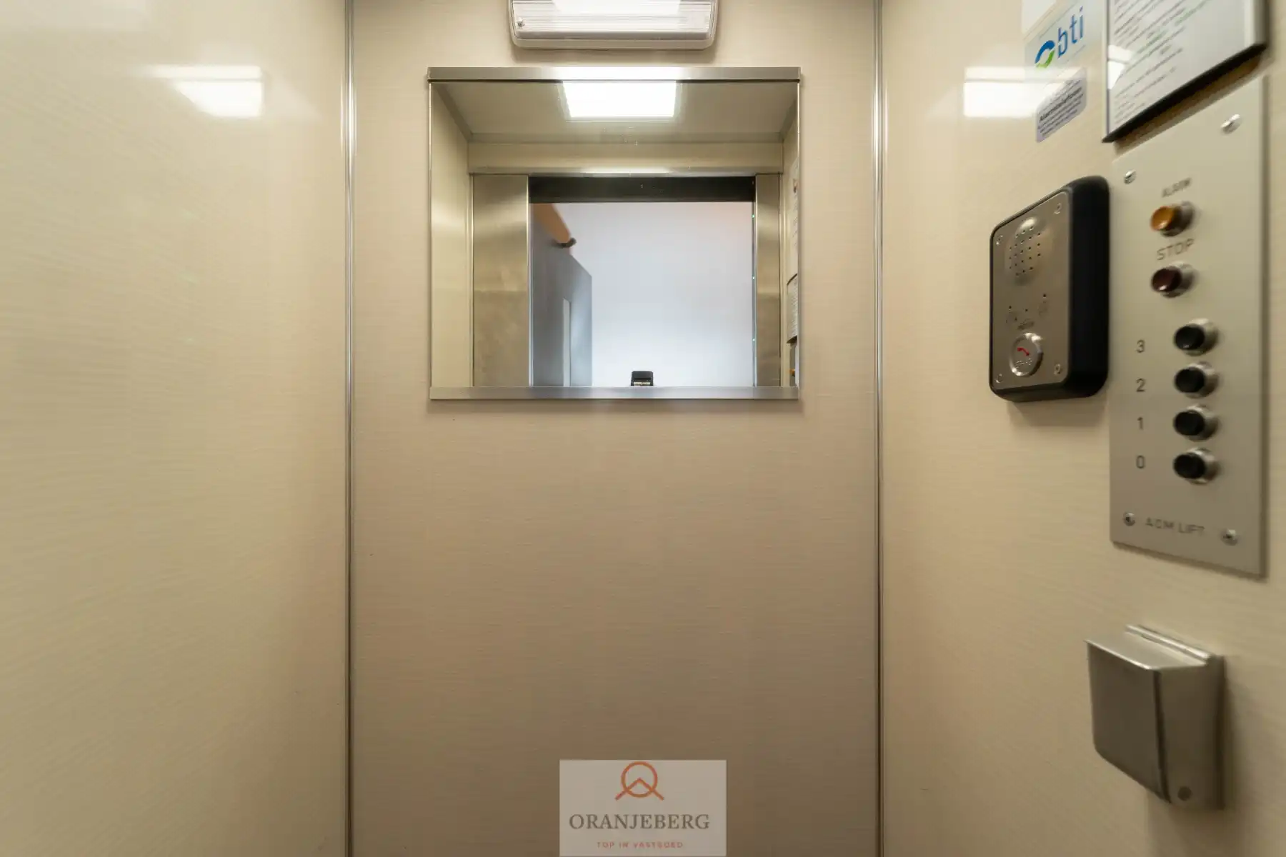 Ruim 2 slpk-appartement aan station Gent-Sint-Pieters foto 18