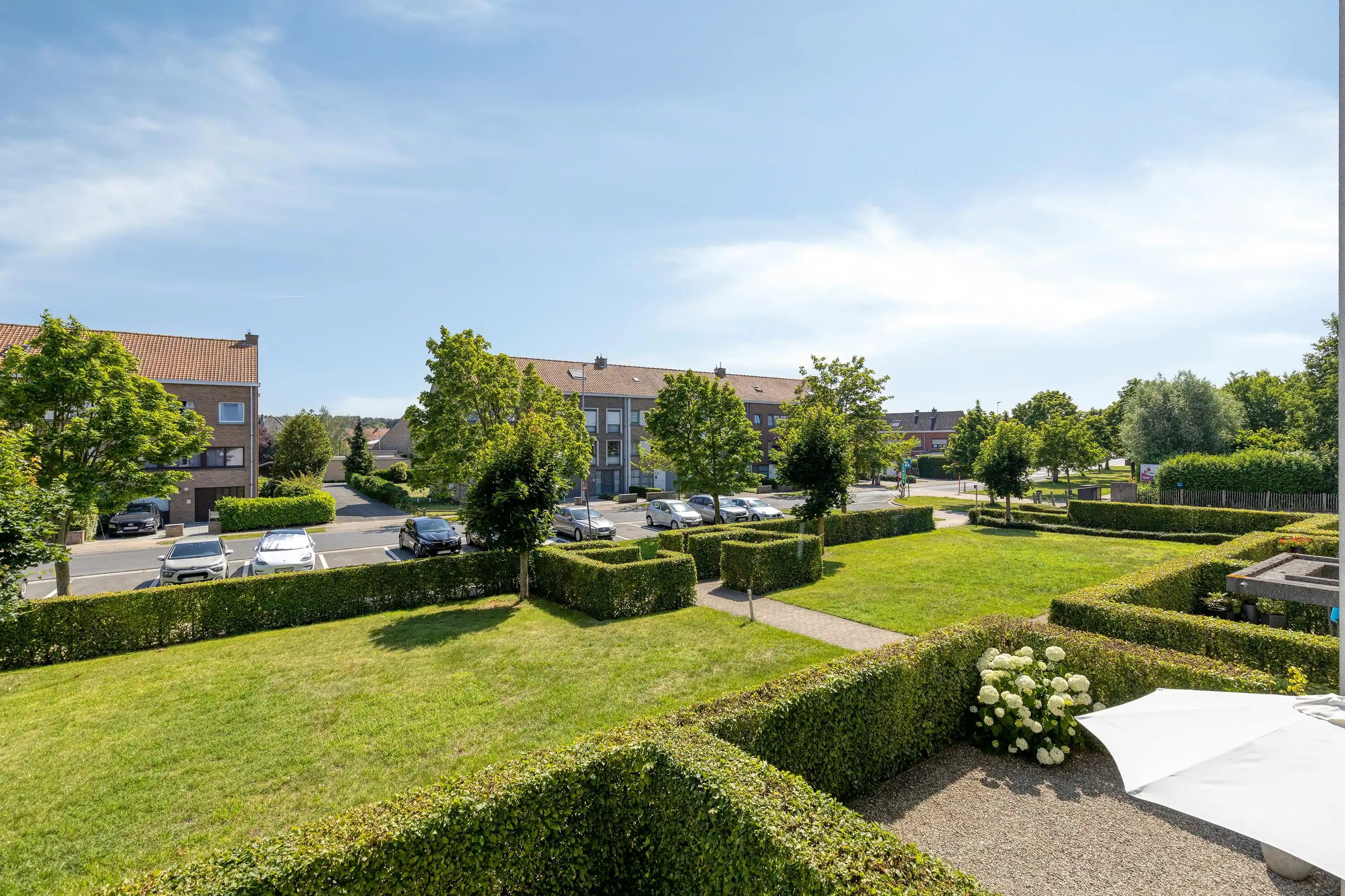 Appartement met 2 slaapkamers, 2 terrassen te Sint-Kruis foto 6