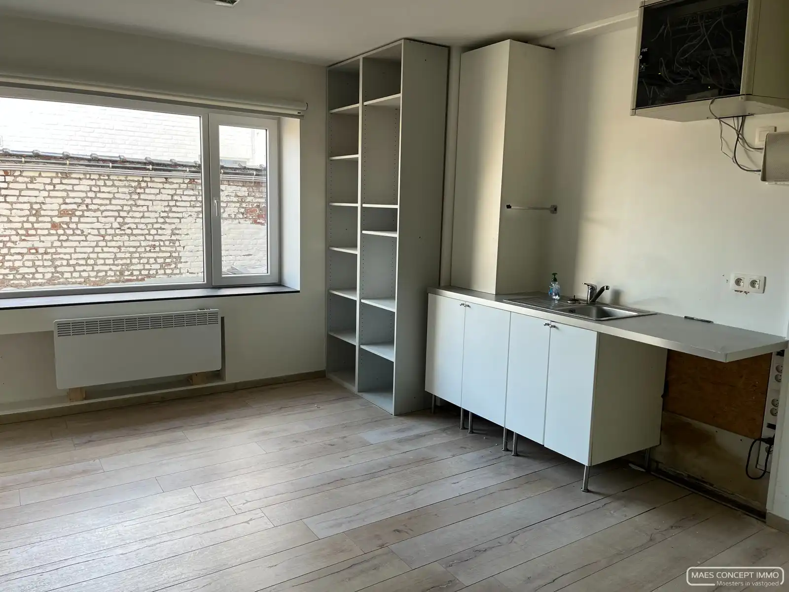 Kantoorruimte met toilet  (77m²) te huur te Deerlijk foto 8