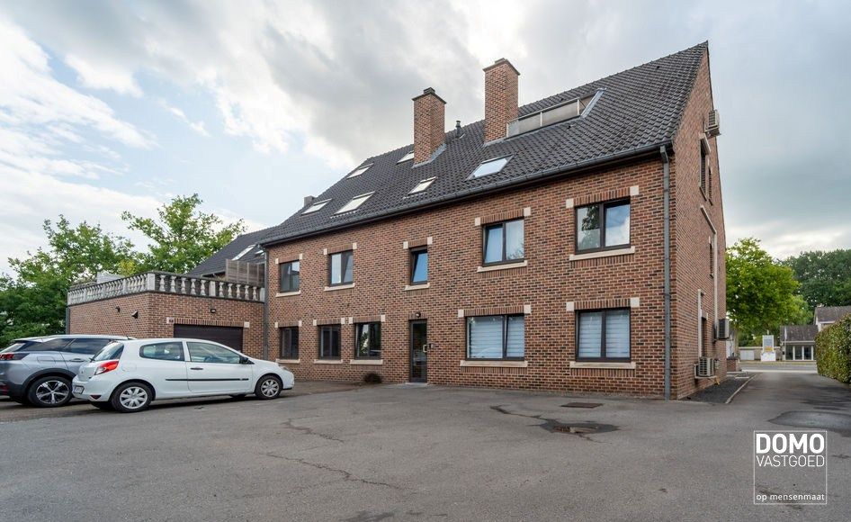 MODERN, ENERGIEZUINIG APPARTEMENT MET GARAGE TE HASSELT, VLAKBIJ E314 foto 14