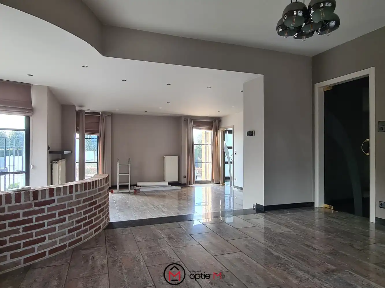 Halfopen woning te huur in Rijkhoven (Bilzen) – Ruime gezinswoning met grote tuin foto 6