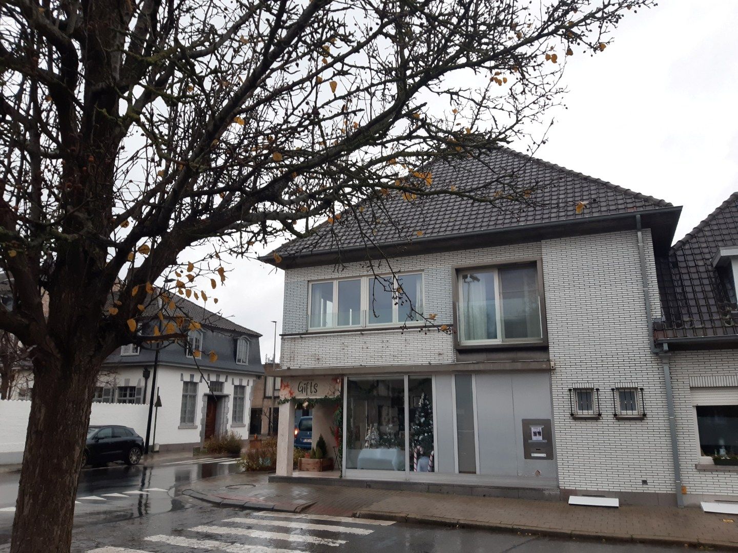 Ruim appartement in centrum Eine. foto 23