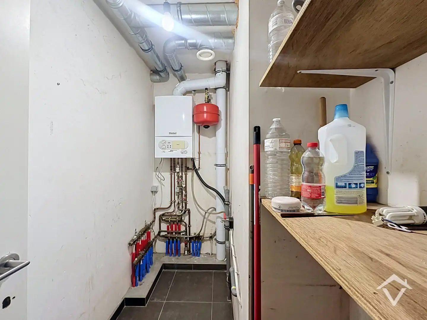 Geïnstalleerd en lichtrijk appartement met twee slaapkamers te Zevekote, Gistel foto 13