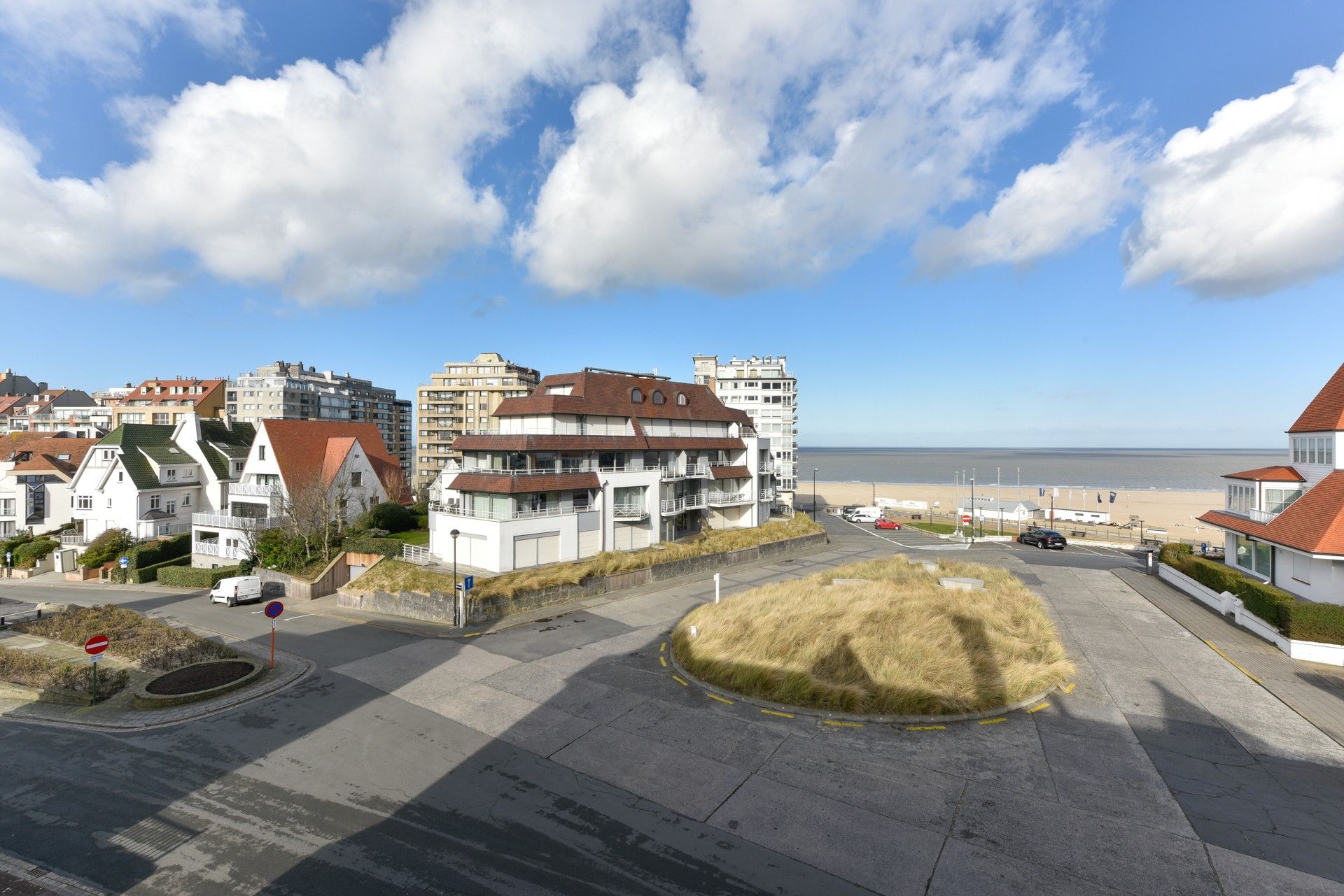 Schitterend duplex-penthouse met prachtig zeezicht te Duinbergen foto 9