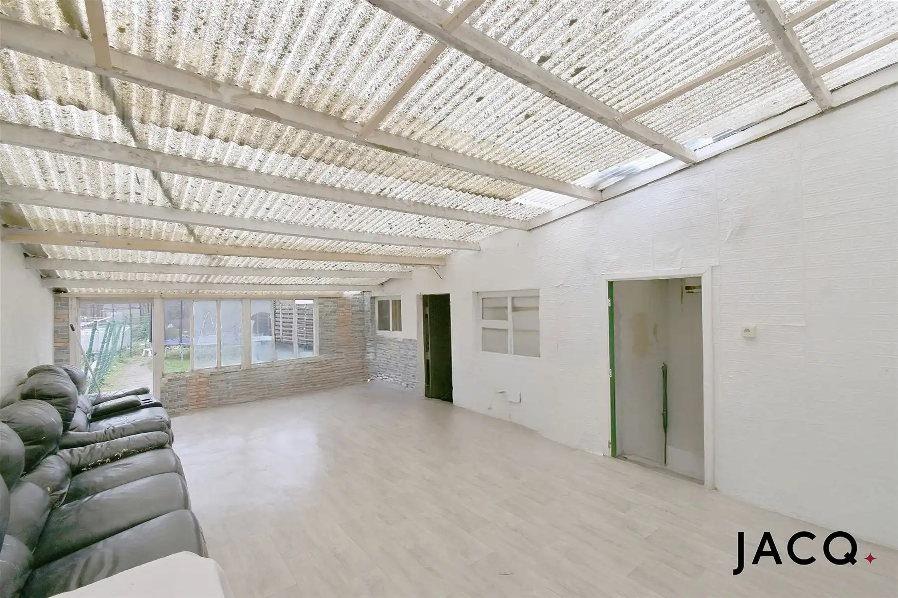 Ruime woning met 4 slaapkamers en tuin te Nijlen! foto 18