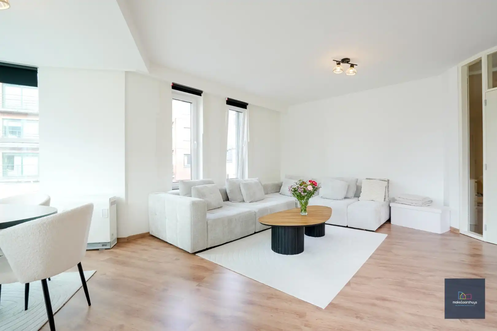 Goed gelegen en ruim instapklaar 2-slp. app.  foto 8