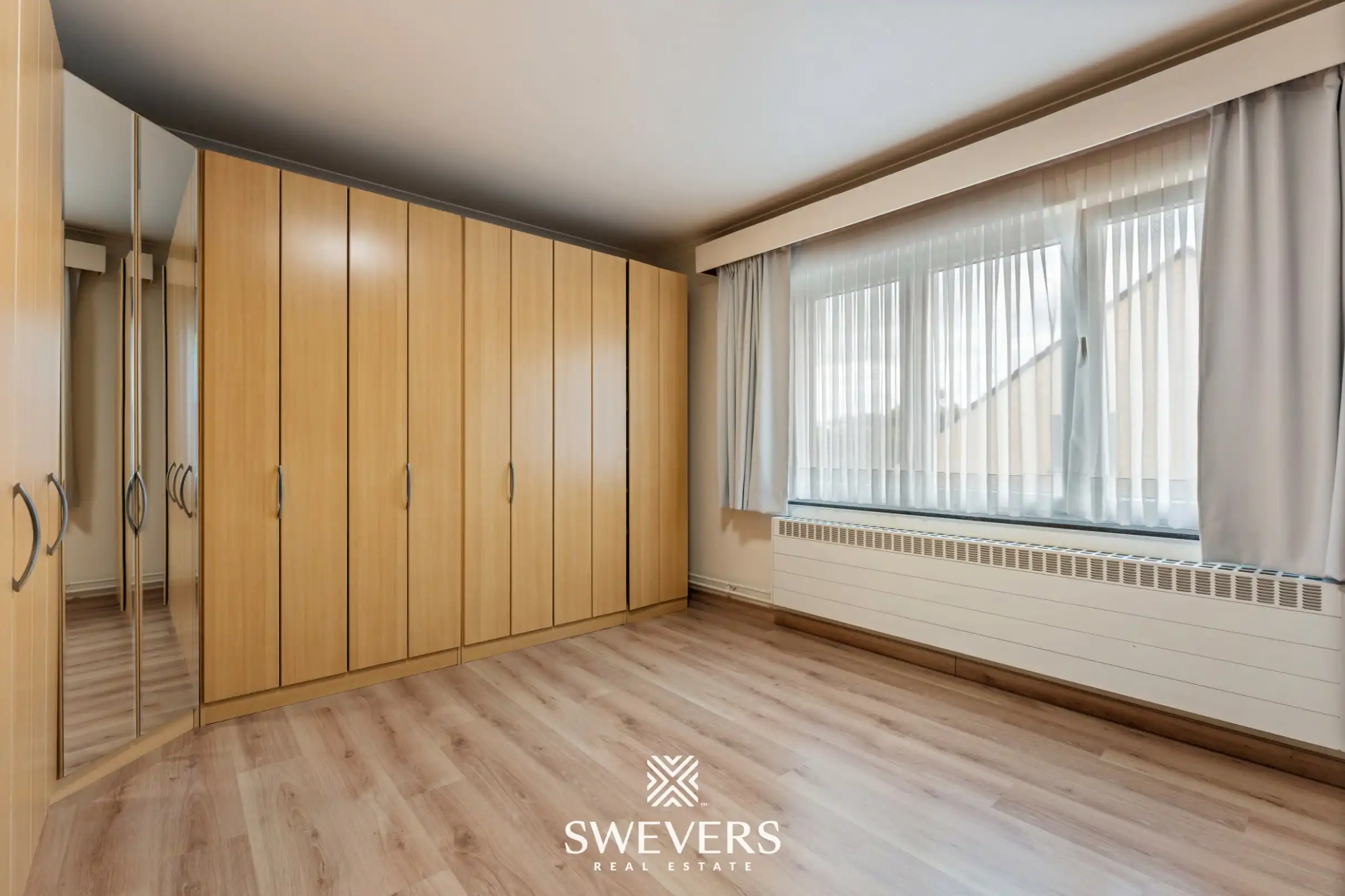 Royale kangoeroewoning met zwembad en dubbele garage foto 32