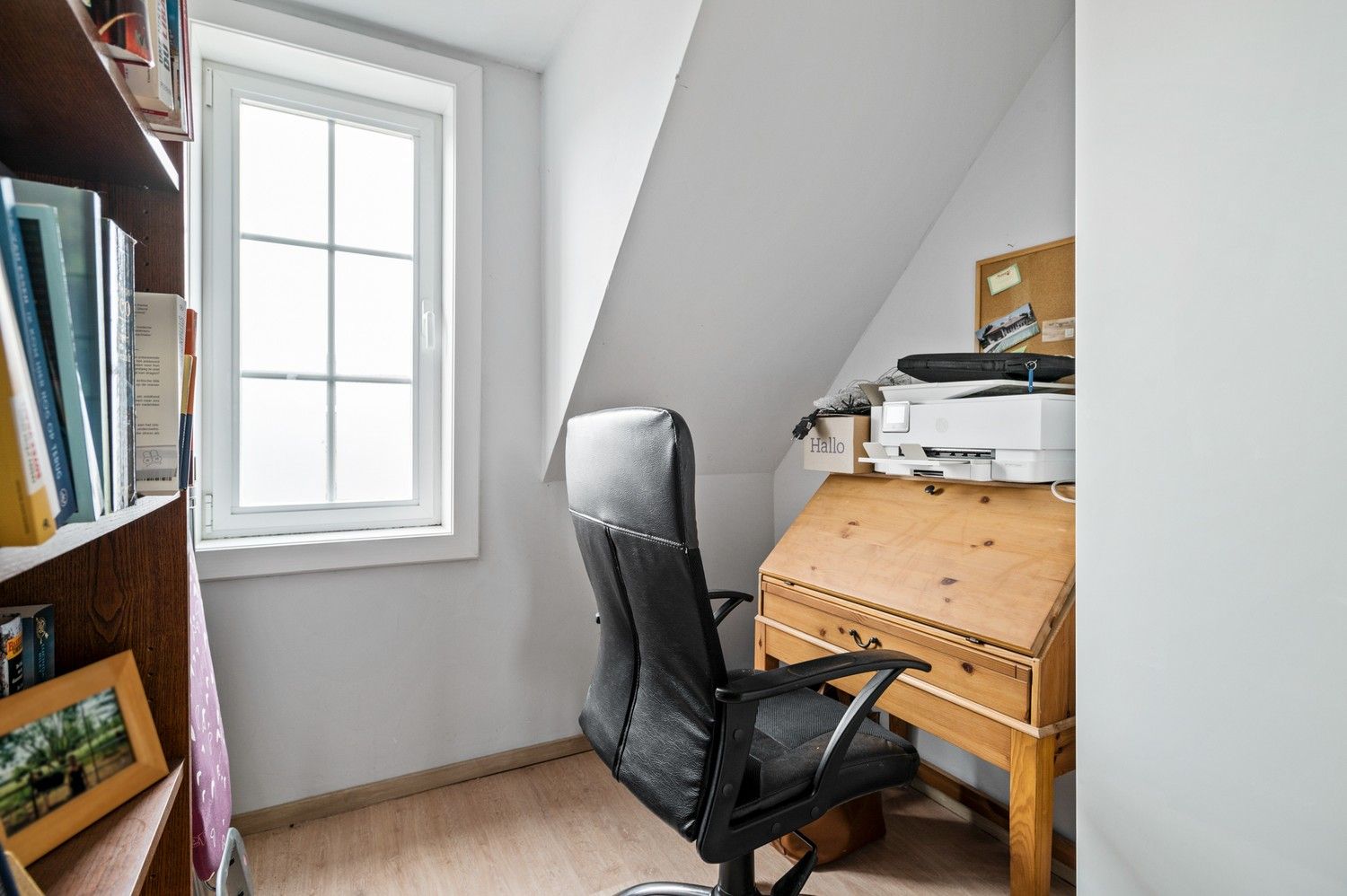 Centraal gelegen woning in doodlopende straat met 3 slaapkamers foto 14